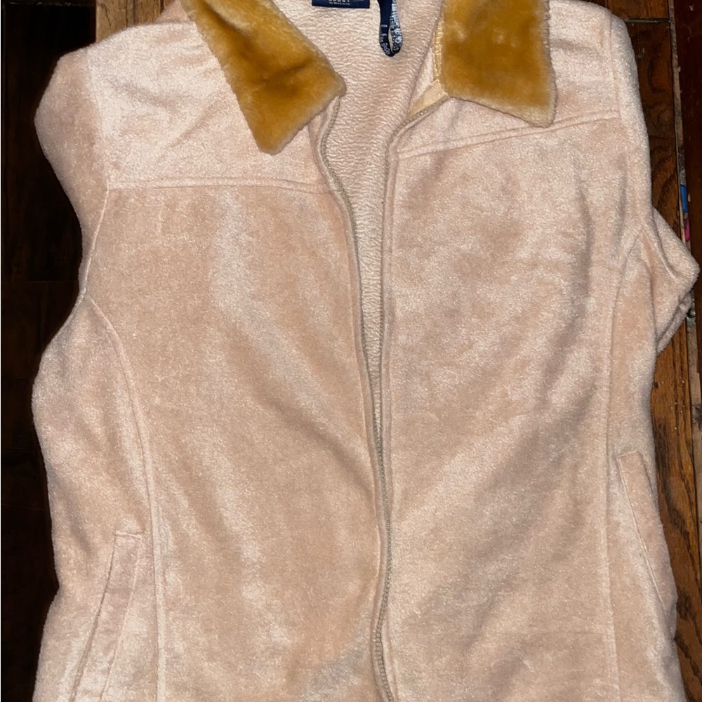 Nick & Sarah Sport Wear Cream Teddy Jacket with Tan Accents and Plush Texture